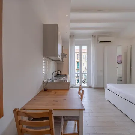 Apartment Napoli *